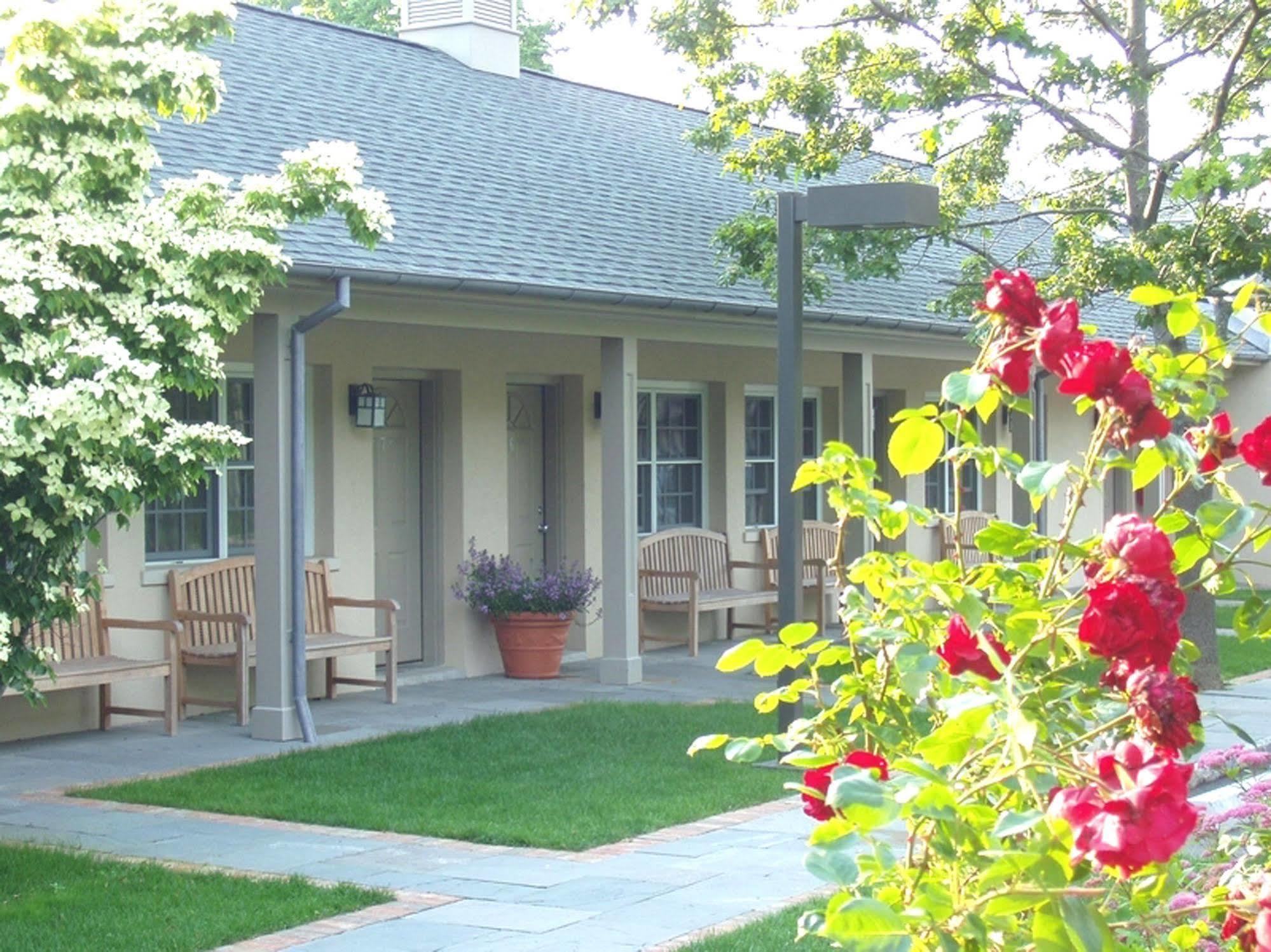 Southampton Long Island Hotel Екстериор снимка