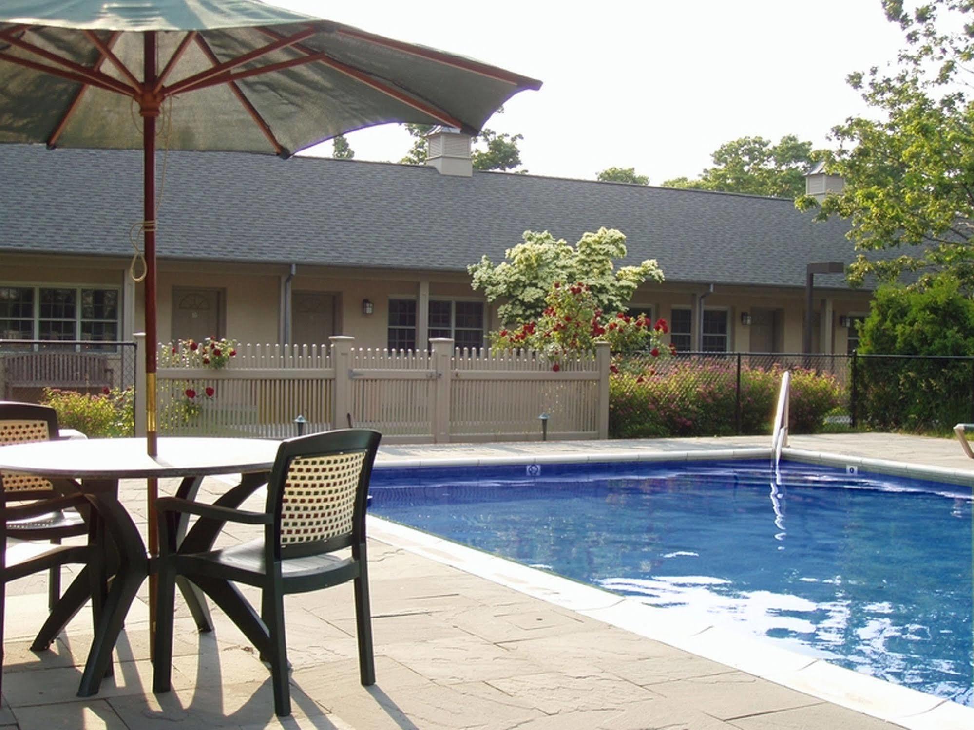 Southampton Long Island Hotel Екстериор снимка